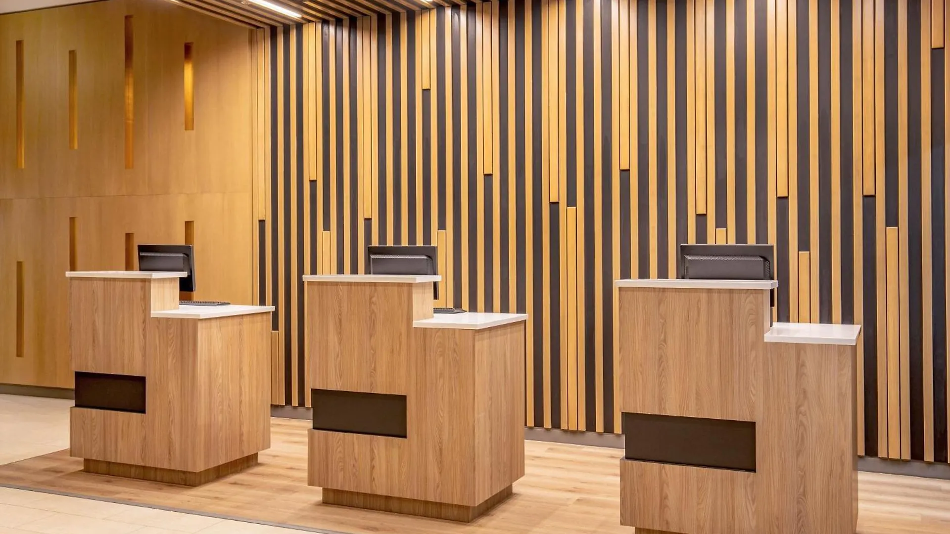 Courtyard By Marriott Times Square West Hotel New York