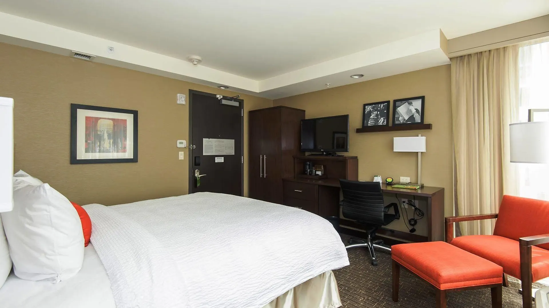 Courtyard By Marriott Times Square West Hotel New York 3*,  United States