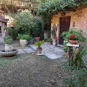 Casa Patti Alle Porte Di Appartamento Siena
