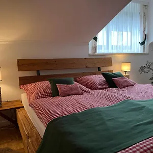 Alpin Chic Apartment Grödig