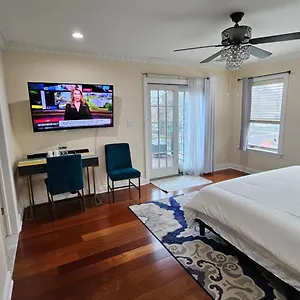 Homestay Luxury Hotel-style In Queens,, New York